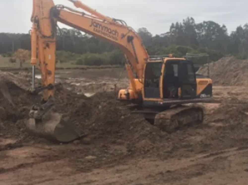 Bulldozer digging ground — Jammach Earthmoving in Morisset, NSW